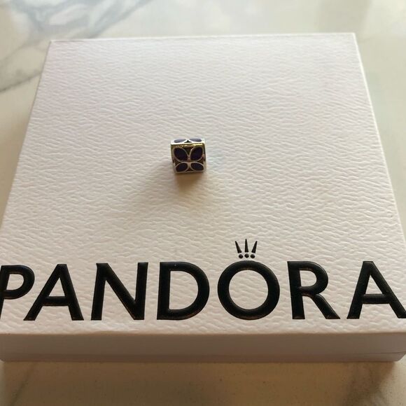 Pandora authentic sterling silver charm - Violet Enamel Flower - Picture 1 of 8